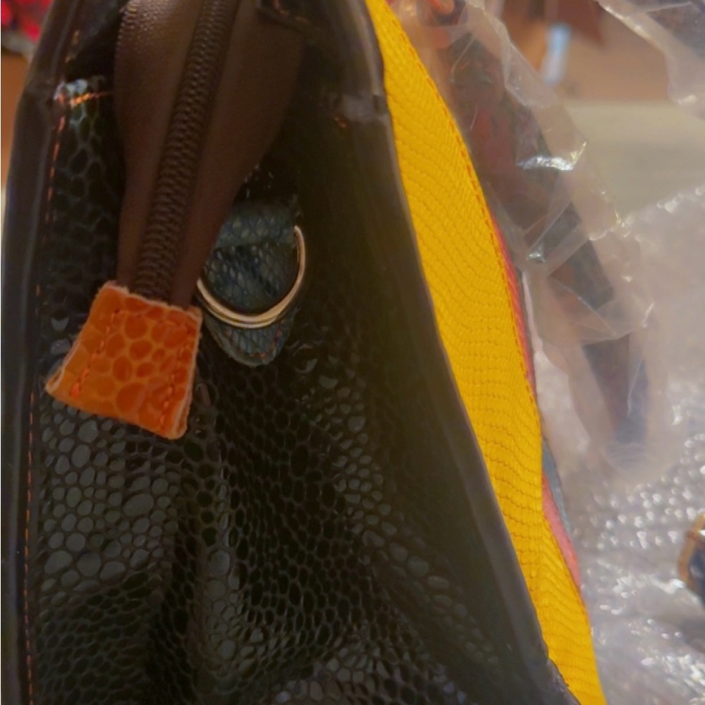 Multicolor Patchwork Shoulder Bag - image 6